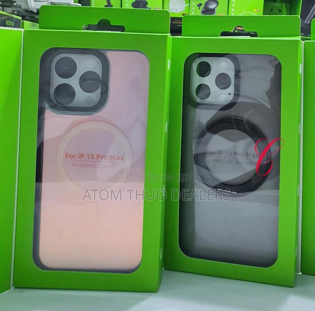 Magnetic iPhone Cases *iPhone 13-15 Pro Max* - thumbnail 2