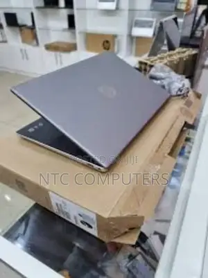 New Laptop HP 8GB Intel Core I5 SSD 512GB