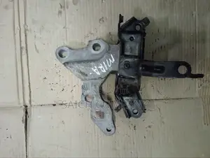 Daihatsu Mira Gearbox Mount