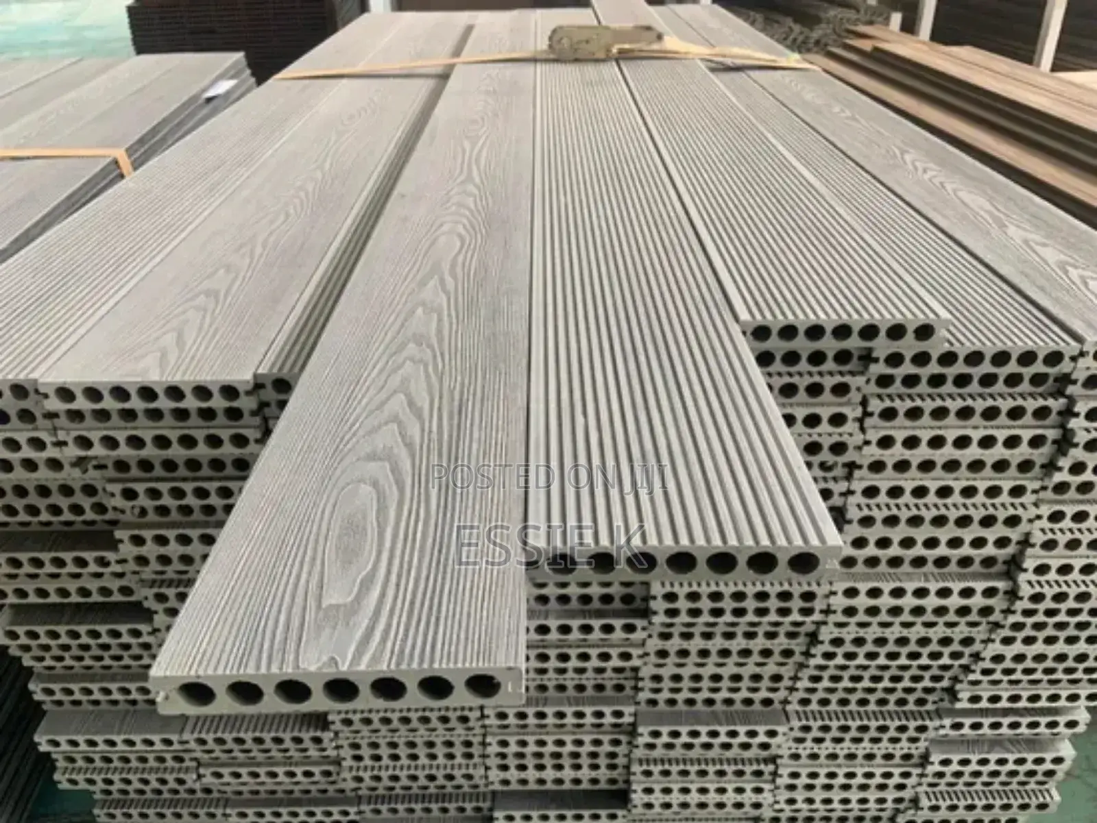 New Technology WPC Embossed Wood Composite Decking