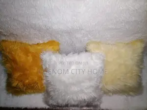 Plain Coloured Decorative Fur Throwpillow Covers