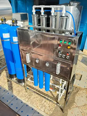 1000 LPH Reverse Osmosis Plant