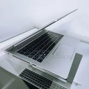 Laptop HP EliteBook 745 8GB AMD Ryzen 5 SSD 256GB