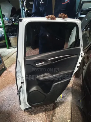 Hondafit 2015 Back Door