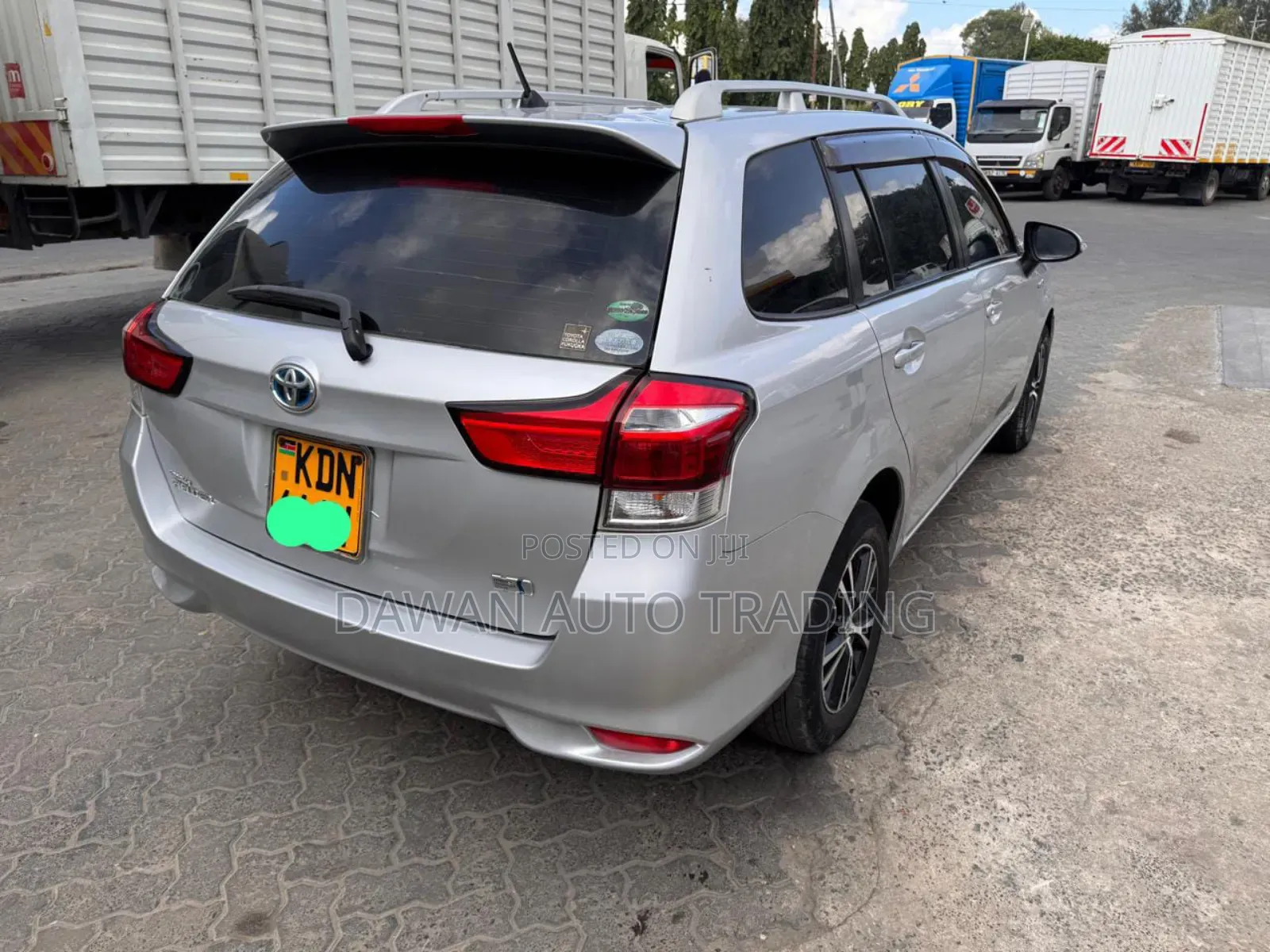 Toyota Corolla Fielder 2016 Silver