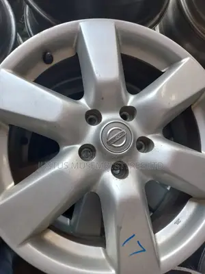 Nissan Sports Rims Size 17 Set