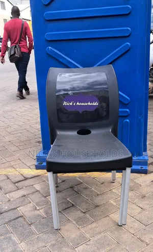 Quality Defined Plastic Chair With Heavy Metal Legs
