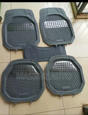 Car Rubber Mats/ Black Car Floor Mats