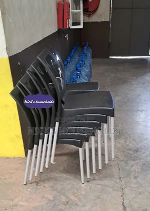 Multipurpose Plastic Chair, Plastic Chair Suitable 4 School