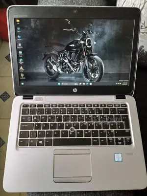 Laptop HP EliteBook 820 G3 8GB Intel Core I5 SSD 256GB