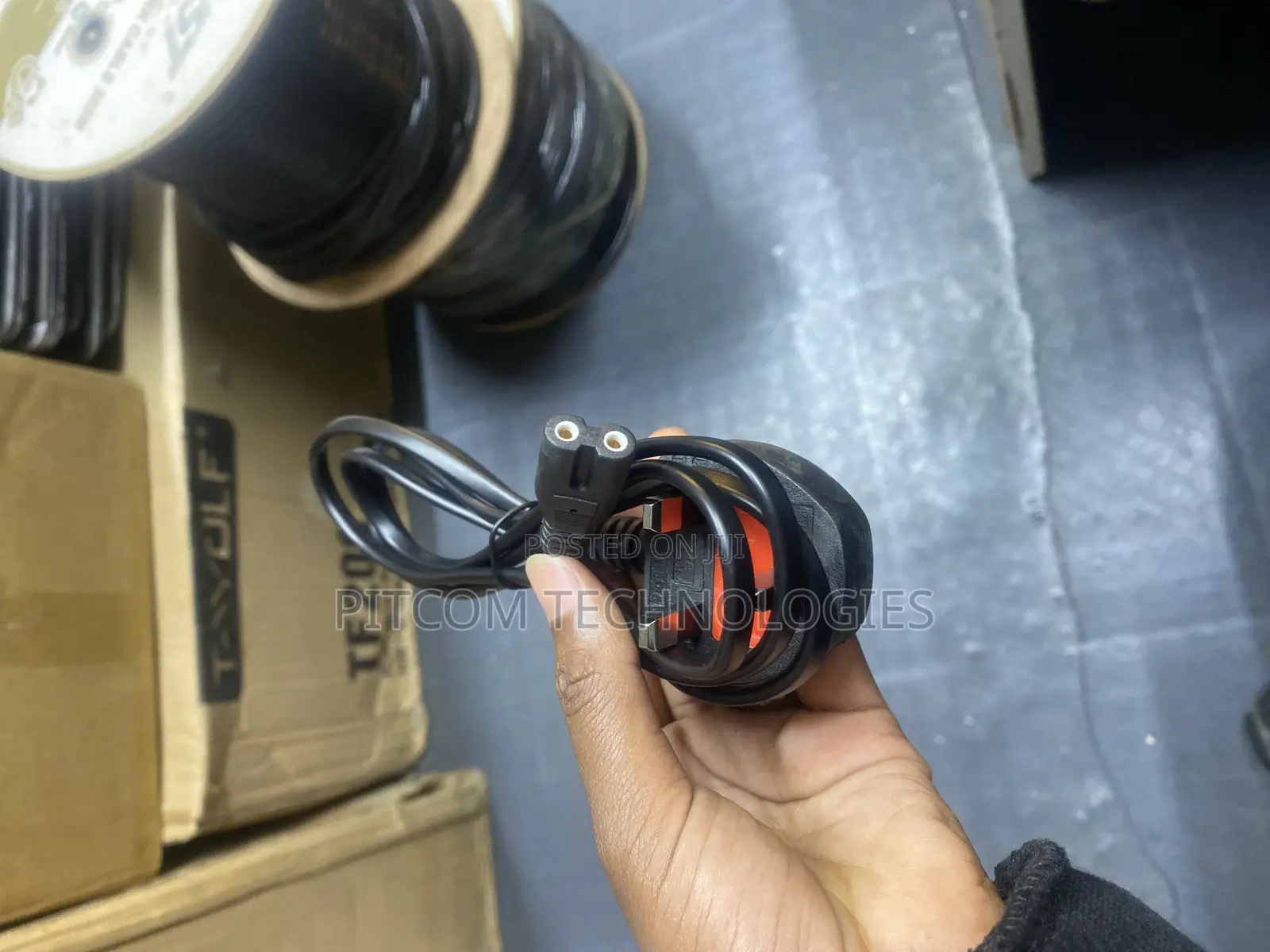 2 Pin Flower Cable