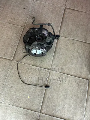 Harrier 2014 Wheel Hub Complete With Brake Disk and Caliper