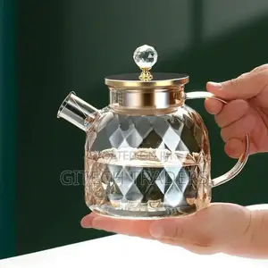 Champagne Color Diamond Texture Surface Glass Kettle