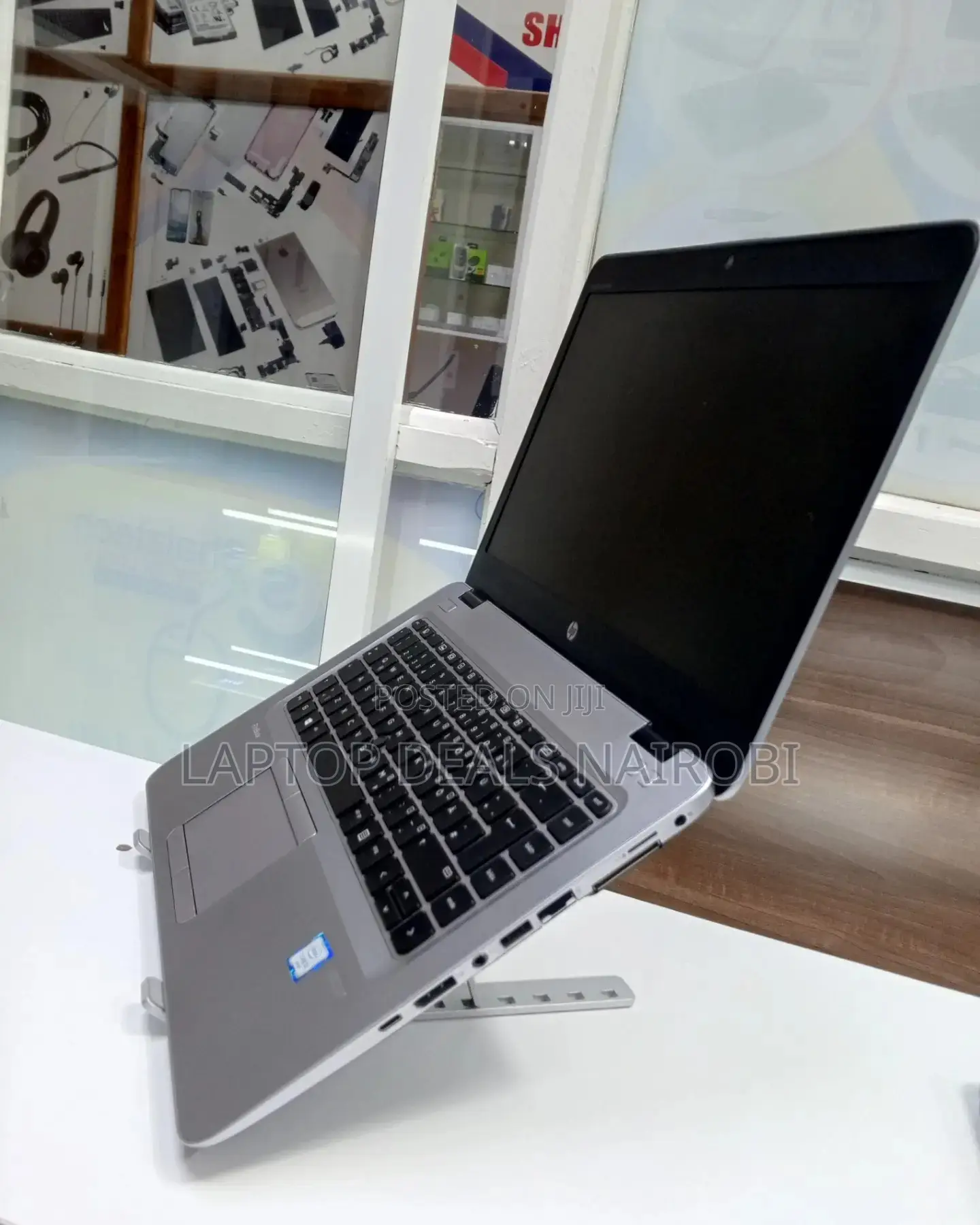 Laptop HP EliteBook 820 G3 8GB Intel Core I5 SSD 256GB