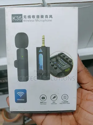 Two Microphones With a Pin for Cameras Voice Recording