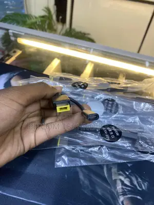 Type-C to Lenovo Charging Cable
