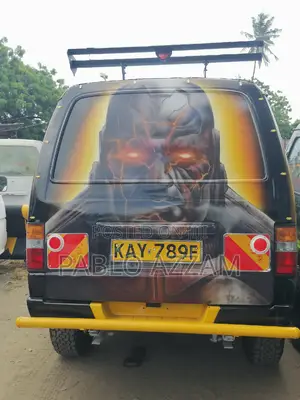 New Nissan Caravan (Urvan) 2007 Gold