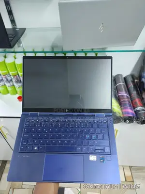 Laptop HP Dragonfly G3 16GB Intel Core I7 SSD 512GB