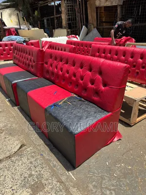 Restaurants And Bar Red Black 4 Seater Couch