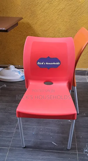 Red Armless Plastic Chairs With Metal Silver Legs