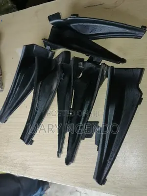 Nissan Sylphy Windscreen Finisher