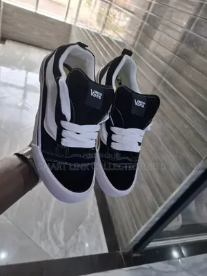 Vans Off the Wall