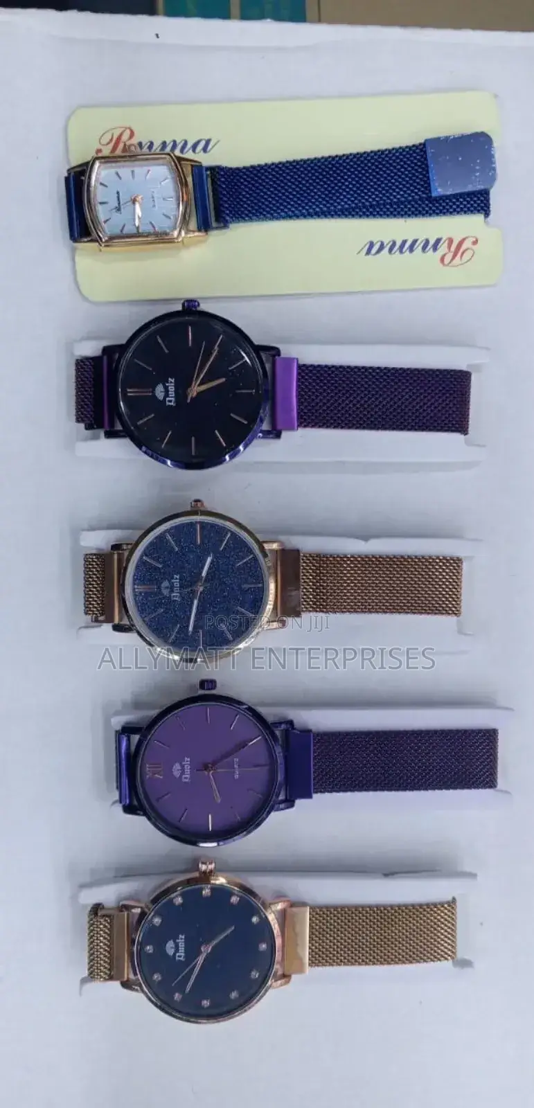 Magnet Stripes Watch