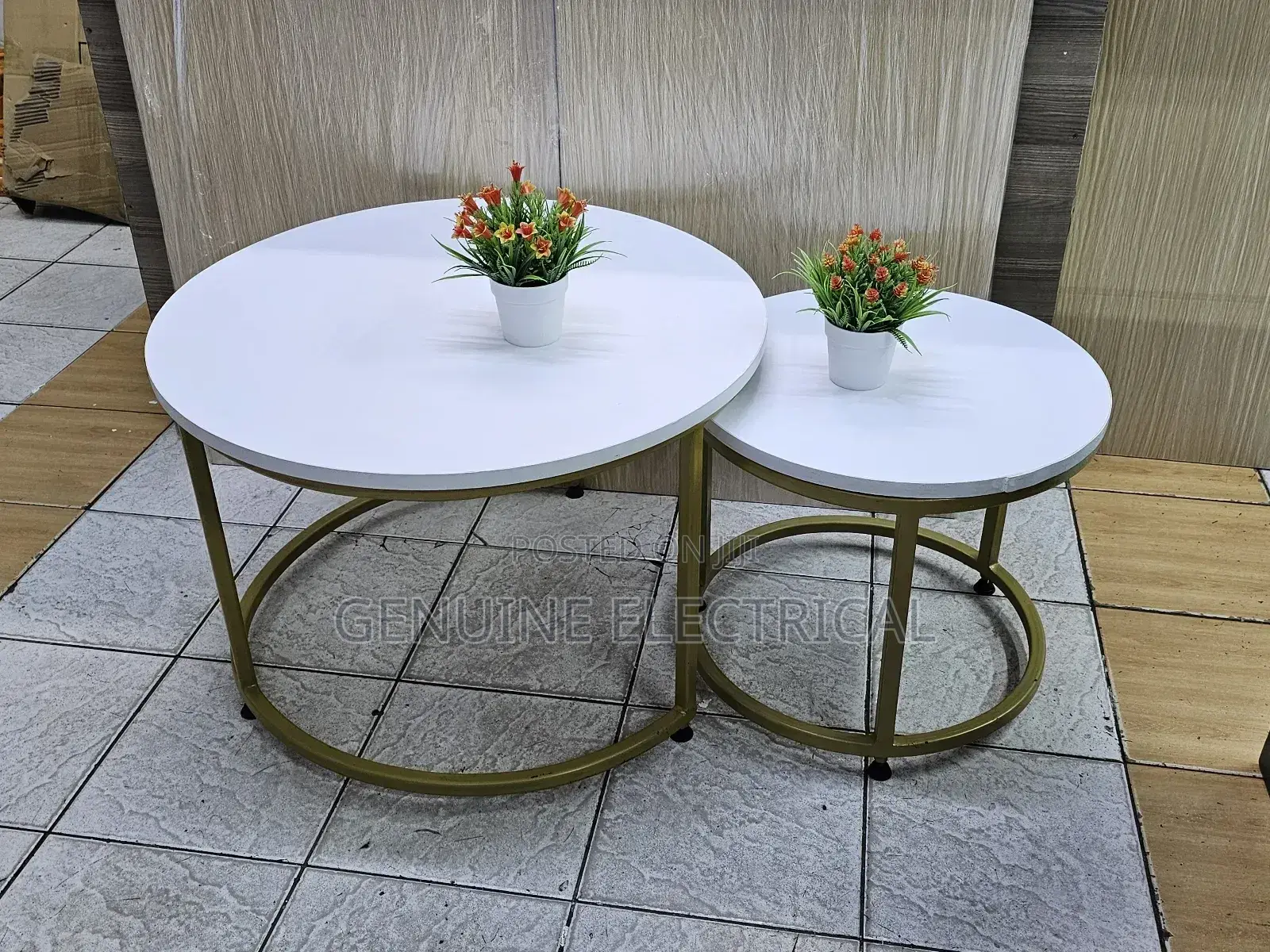 Nesting Table White