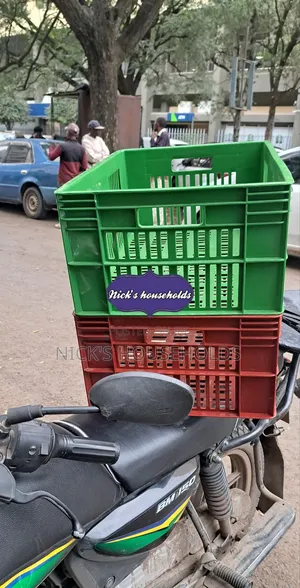 Transportation Plastic Crates Available