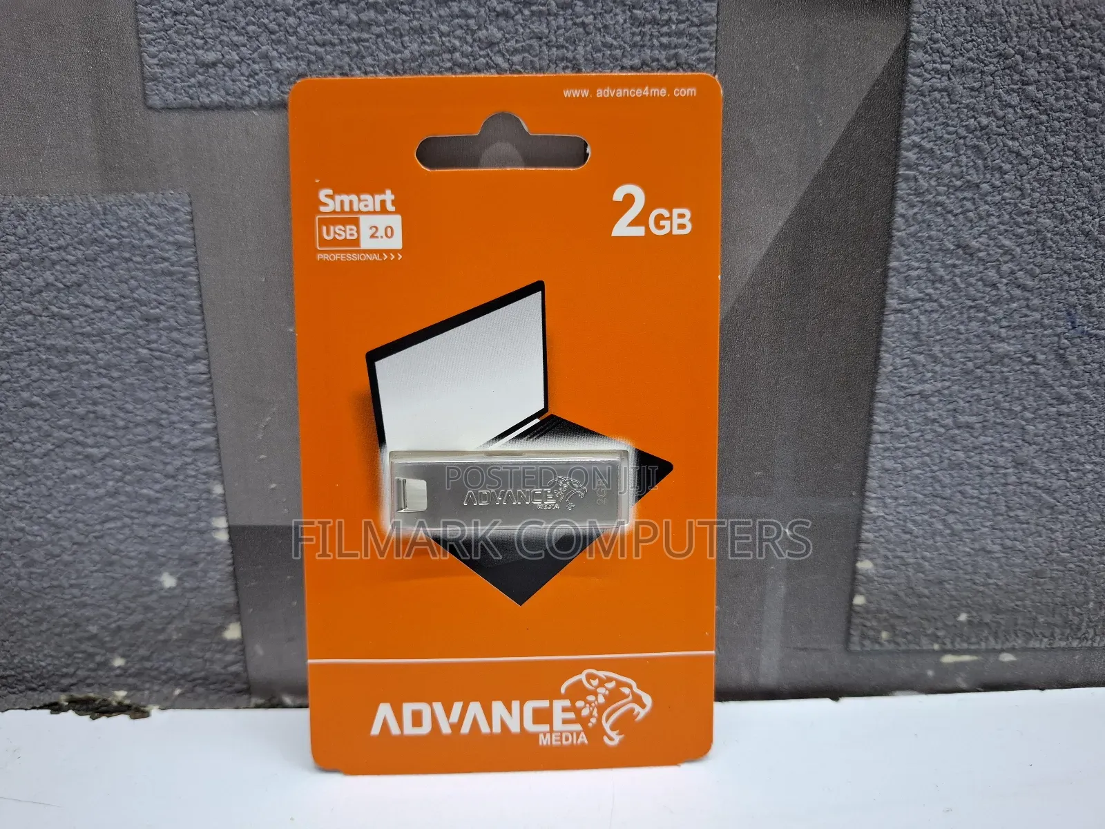 Advance 2gb Usb 2.0 Smart Flash Drive