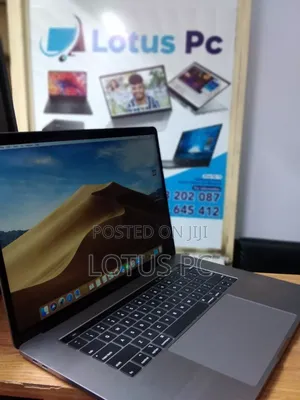 Laptop Apple MacBook Pro 2018 32GB Intel Core I9 SSD 512GB