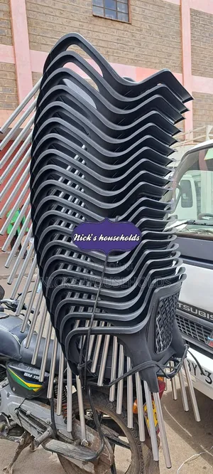 Black Plastic Chairs With Armrest