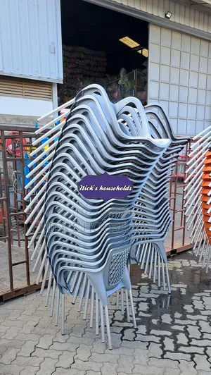 Heavy Duty Plastic Chair With Arms and Metal Tubing Legs