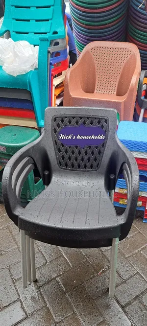 Black Cafe Plastic Chairs, Comfort Plastic Chair