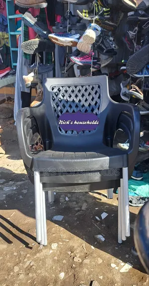 Plastic Chairs # Tags Plastic Chairs With Metal Silver Legs