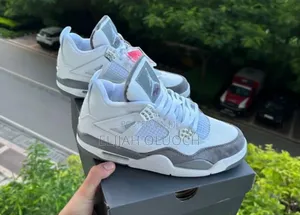 Jordan 4 Flint Grey