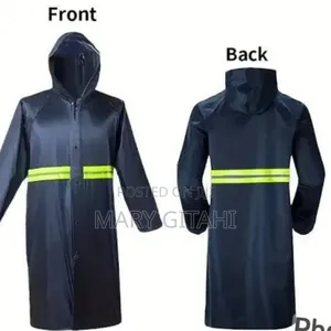 Heavy Duty Rain Coat
Fitted With a Hood a Reflector