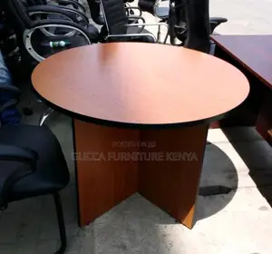 Boardroom Tables: Simple Boardroom Table for Office Round