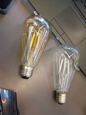 Warm Yellow Light E26 Base Vintage 6w Led Filament Bulb