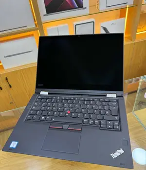 Laptop Lenovo ThinkPad X380 Yoga 8GB Intel Core i5 SSD 256GB