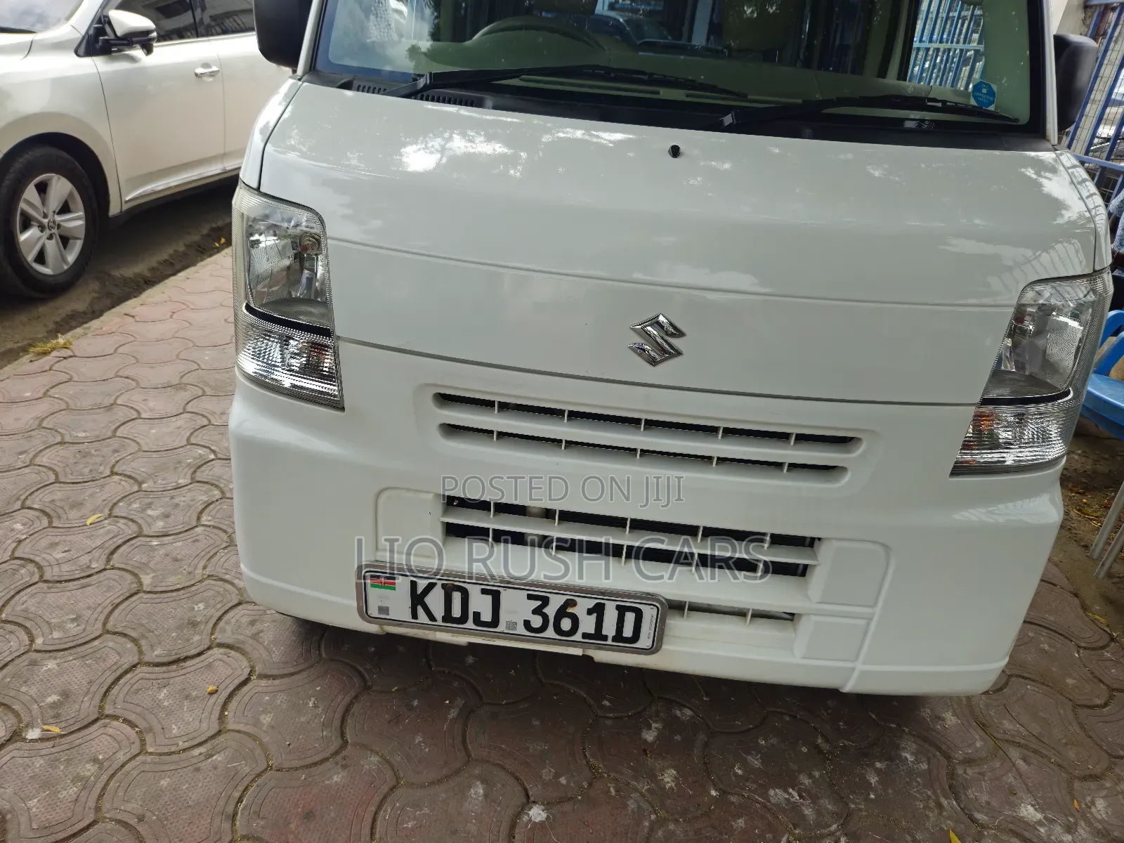 Suzuki Every 2015 White