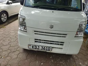 Suzuki Every 2015 White