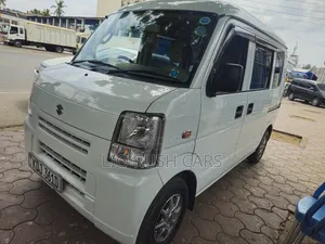 Suzuki Every 2015 White