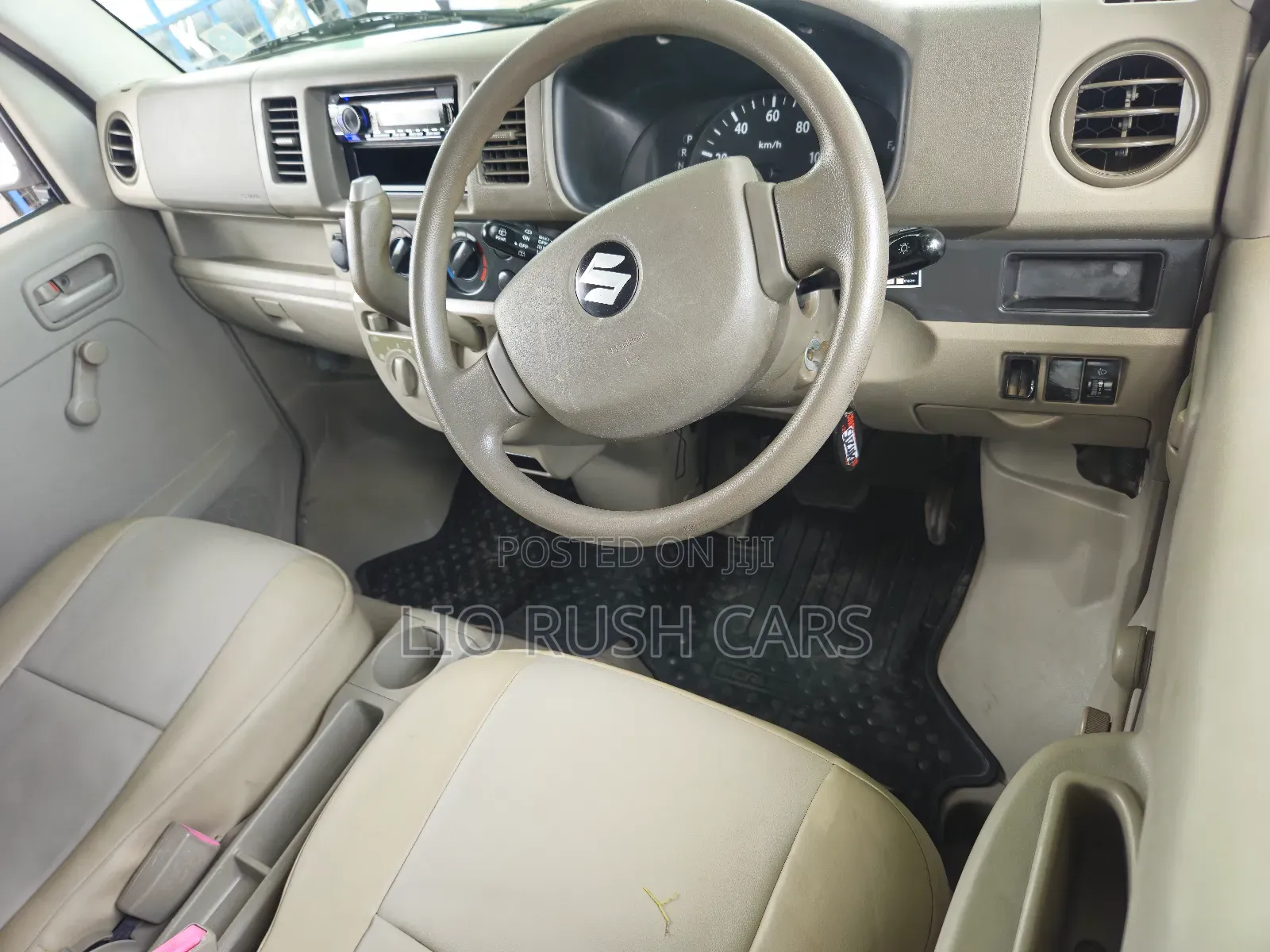 Suzuki Every 2015 White