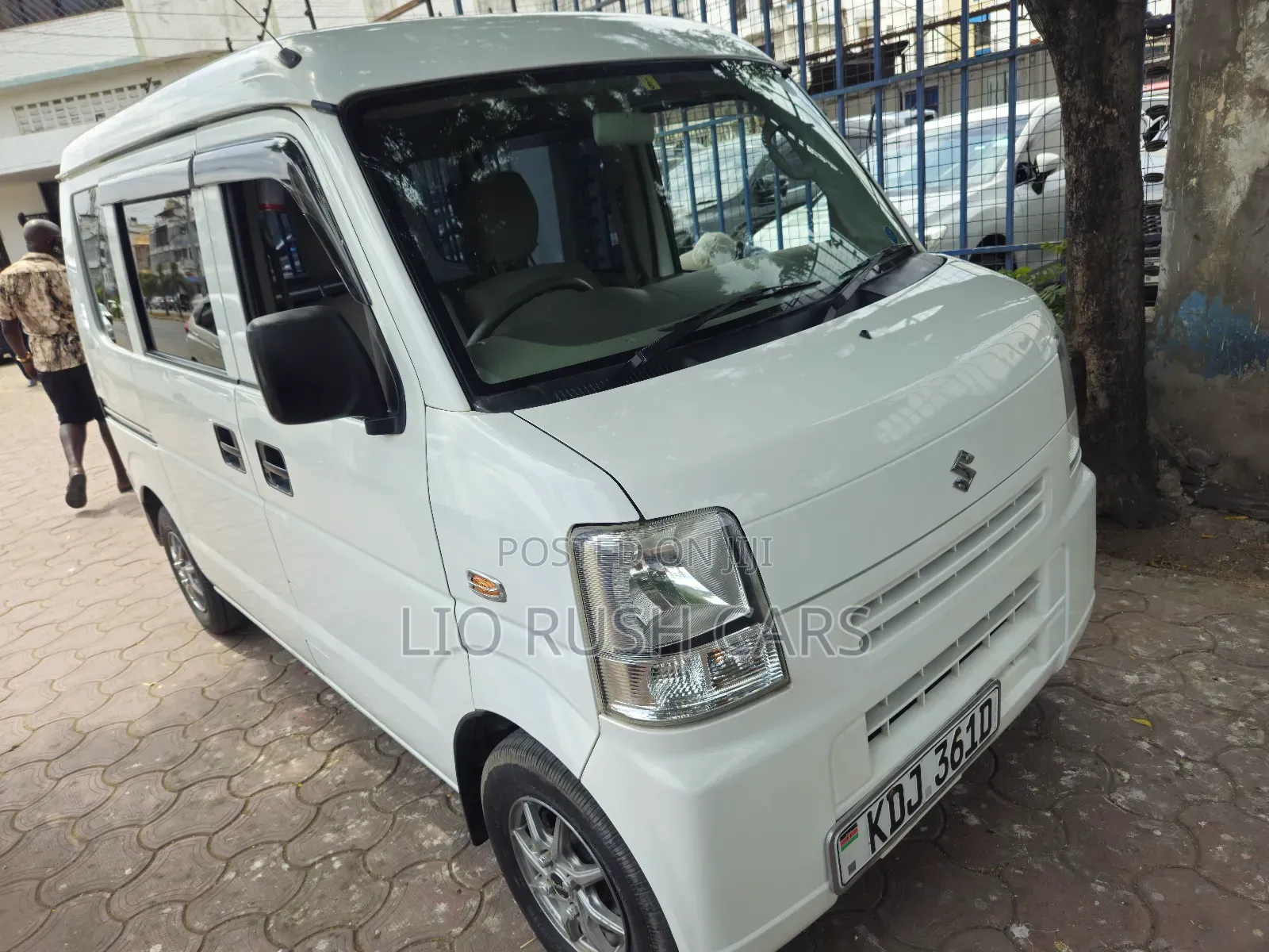 Suzuki Every 2015 White