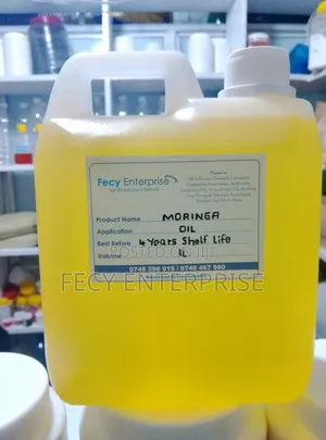 Moringa Oil – (100% Natural Cold-Pressed) Pure Organic Carrier Oil