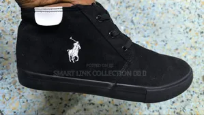 Leopard Converse