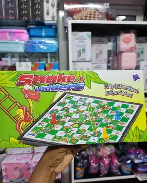 Snake and Ladder Board Game°Magnetic and Foldable