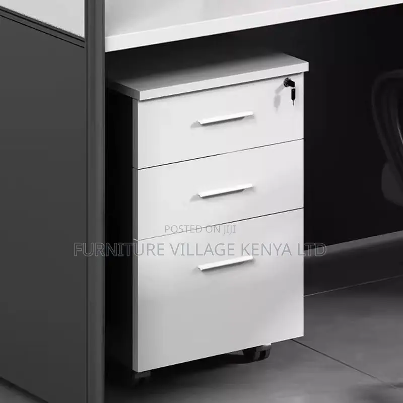 1-User Workstation; Contemporary Rectangular Office Desk