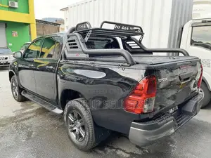 Isuzu D-Max Durable Rear Cover Retractable Truck Bed Cover
